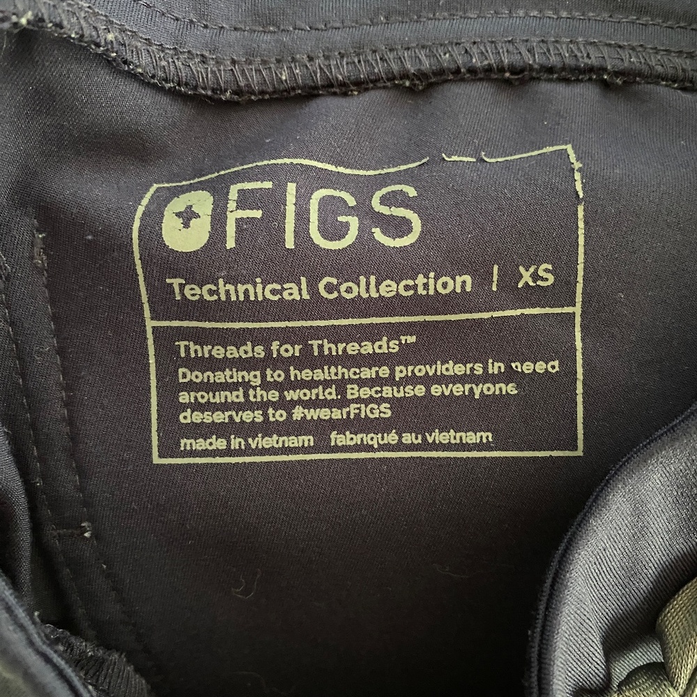 Figs Zamora Jogger Scrub Pants - Picture 12 of 14